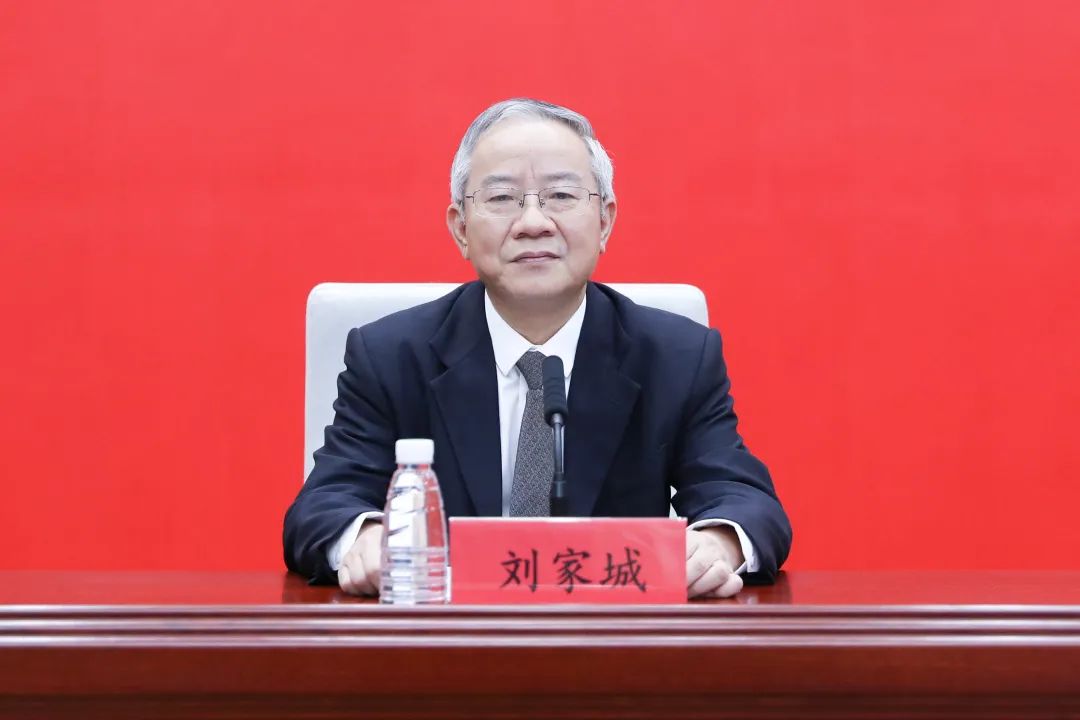 福建省医保局党组成员、副局长刘家城.jpg