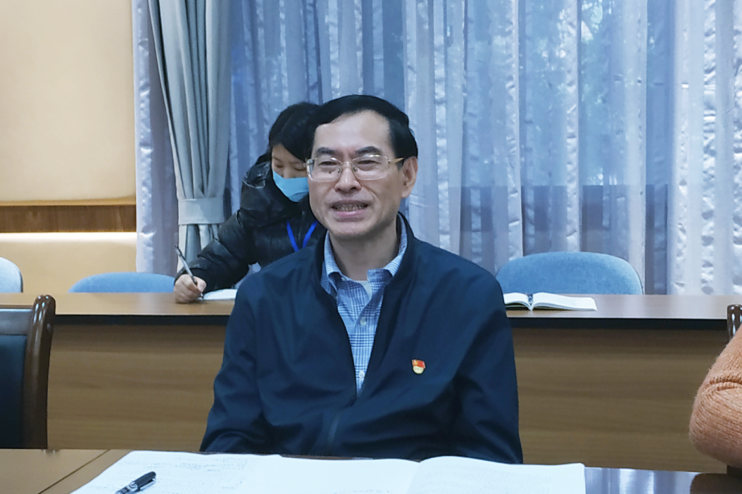 省医保局党组书记局长赖诗卿到省药械联合采购中心宣讲党的十九届五中